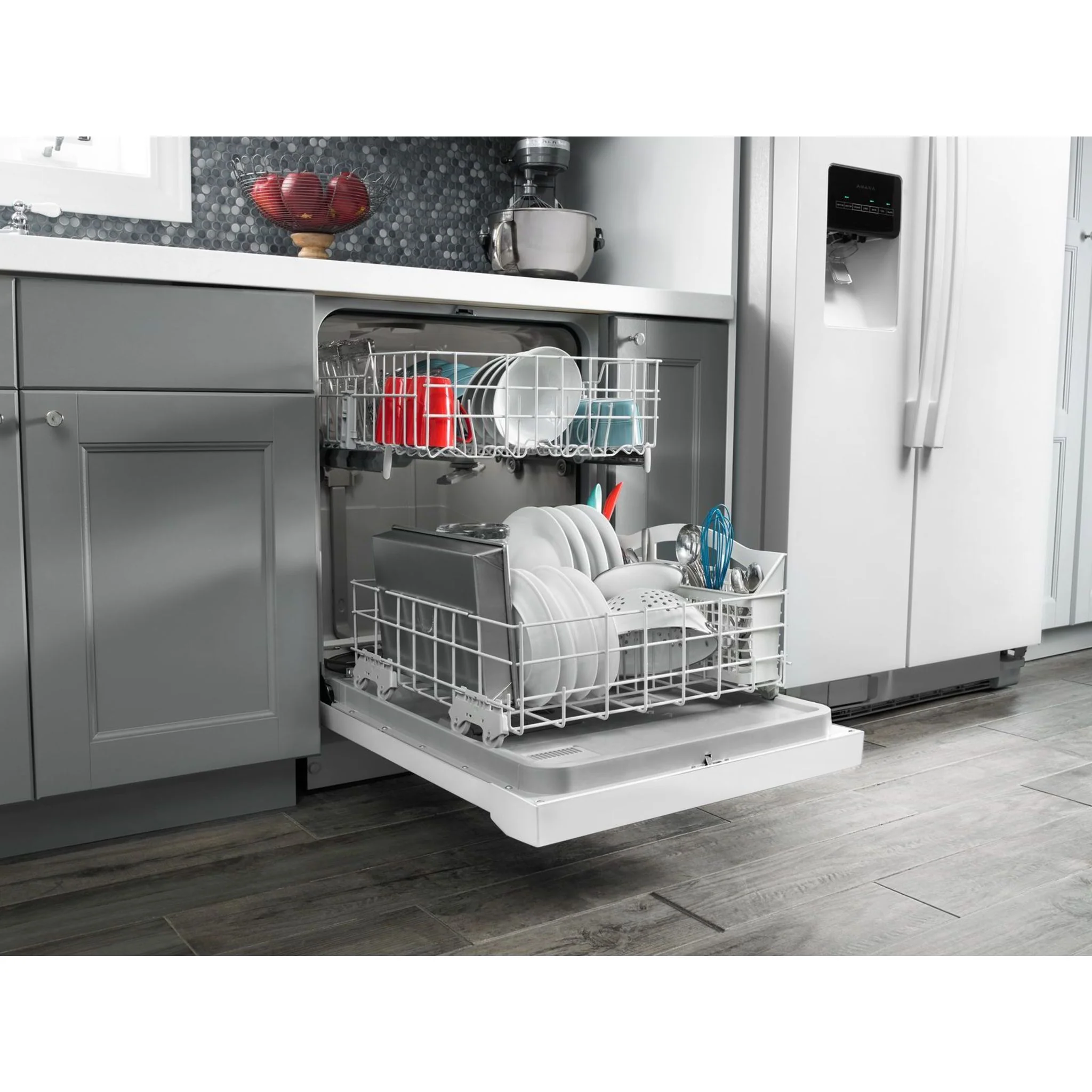 Amana Dishwasher with Triple Filter Wash System (ADB1400AGW) - Image 12