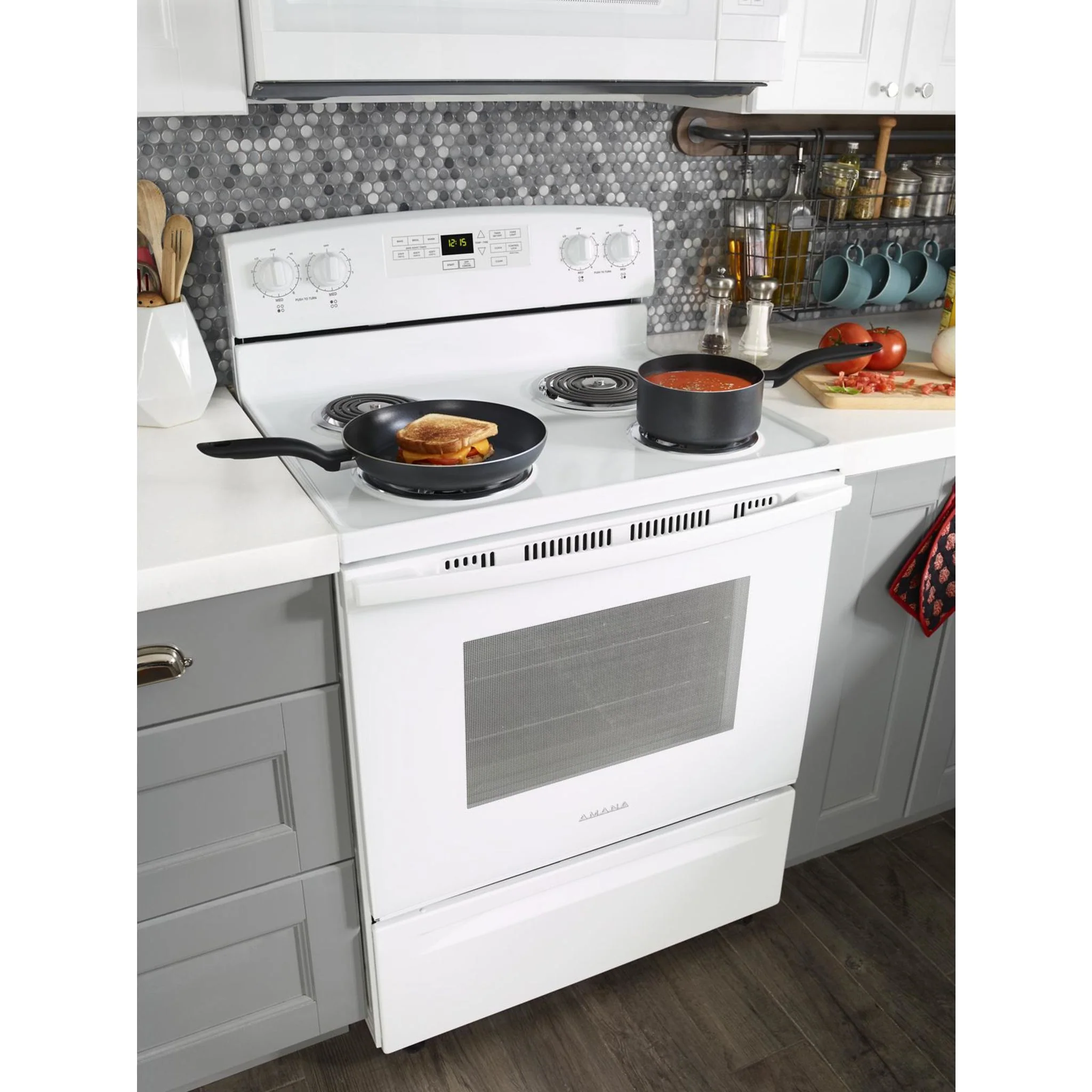 Amana 30-inch Electric Range with Self-Clean Option -White (YACR4503SFW) - Image 5