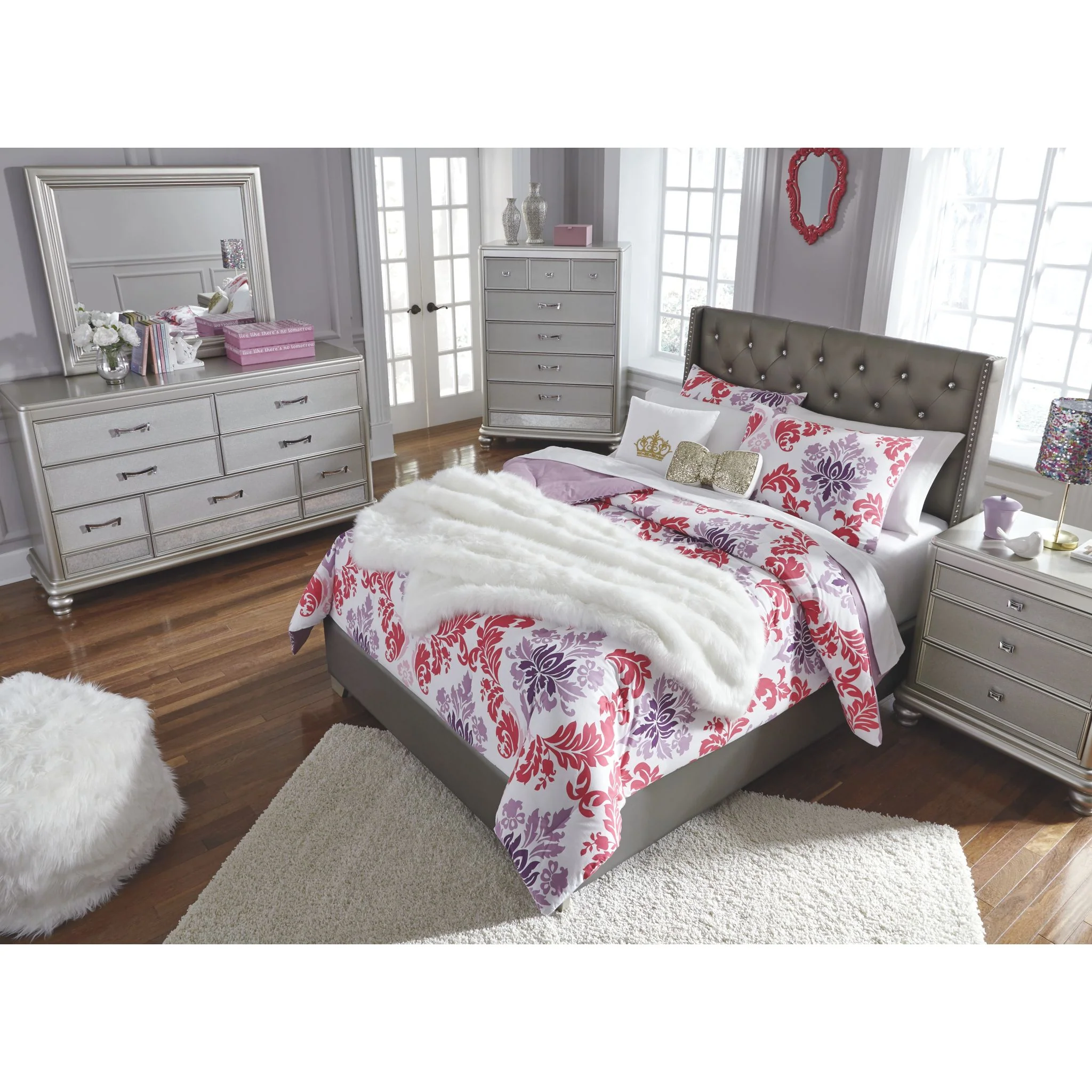 Ashley Coralayne 3 Piece Bed - Image 13