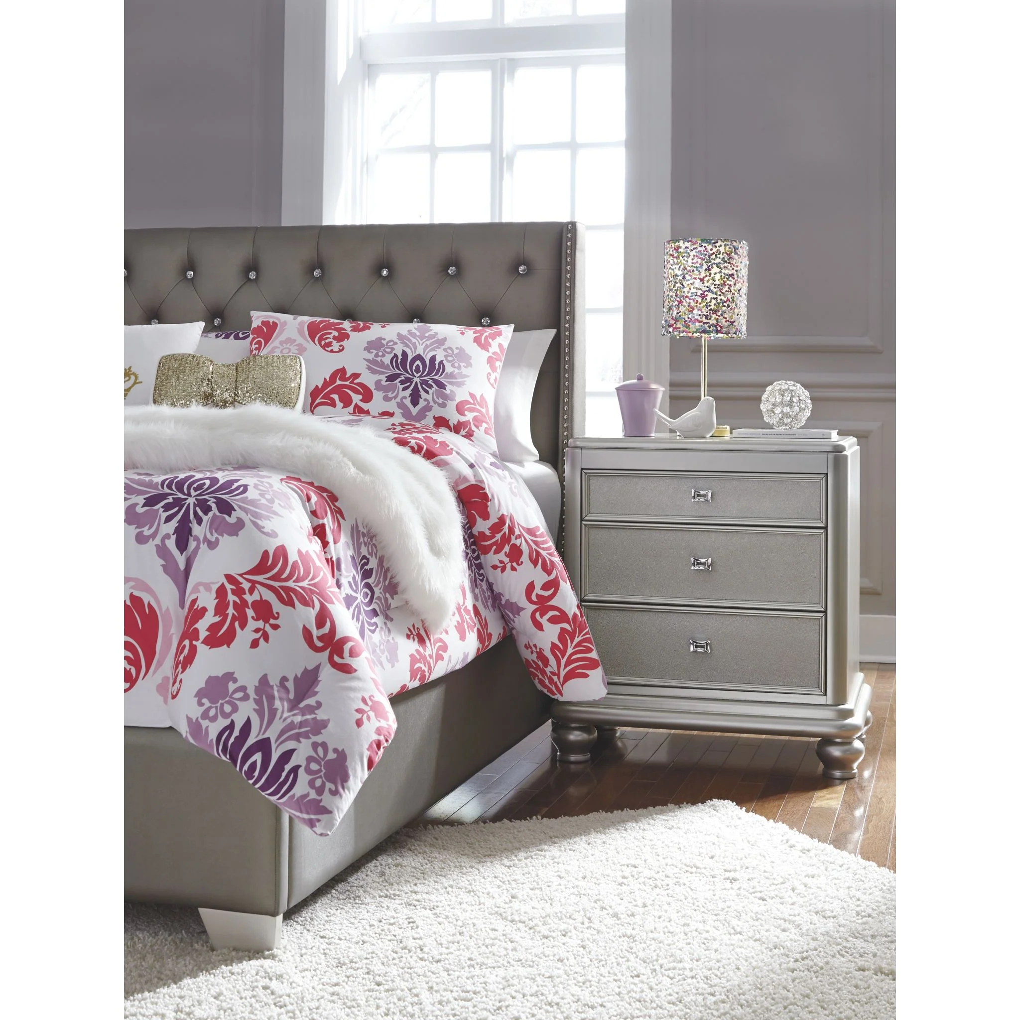 Ashley Coralayne 3 Piece Bed - Image 15