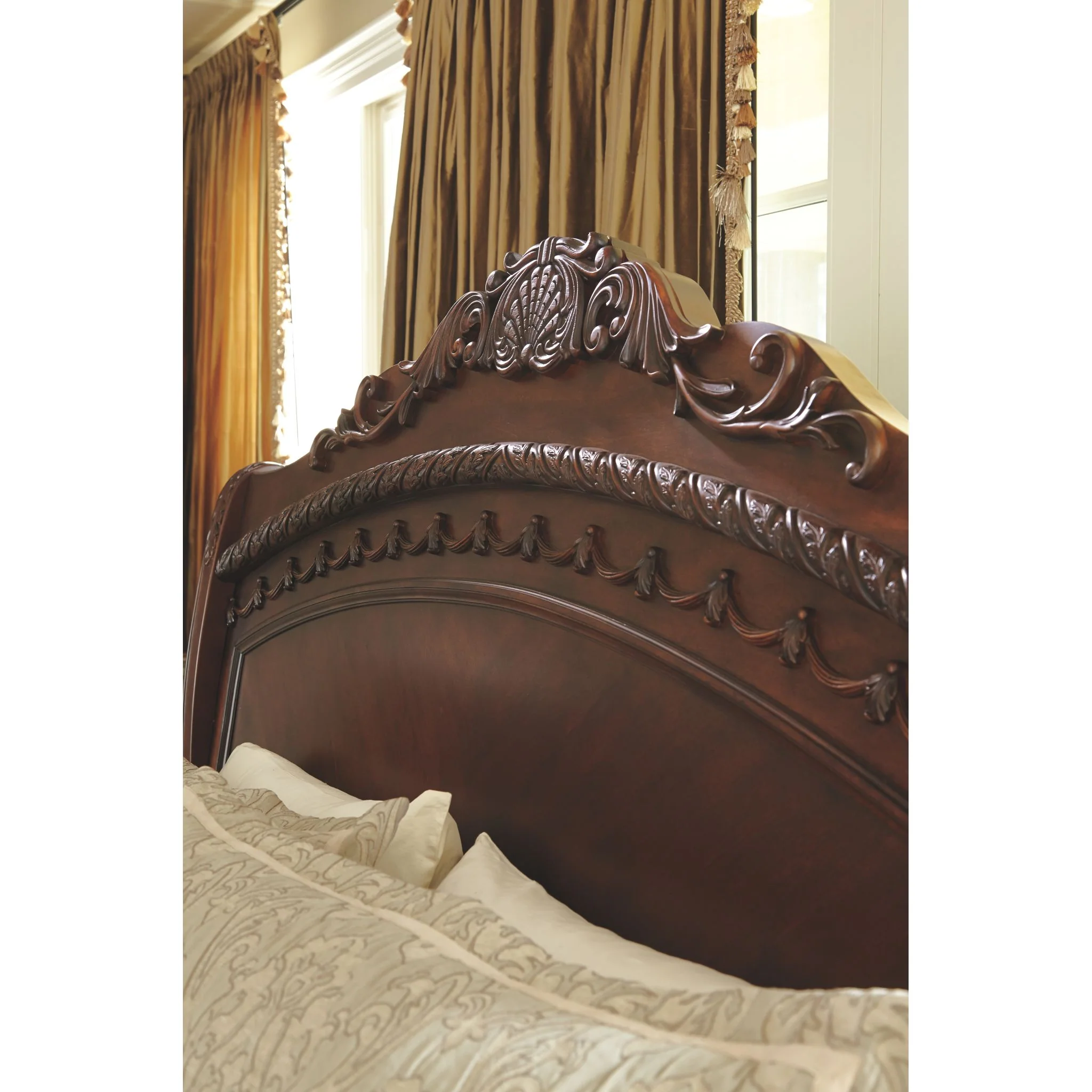 Ashley North Shore 3 Piece Sleigh Bed - Image 12