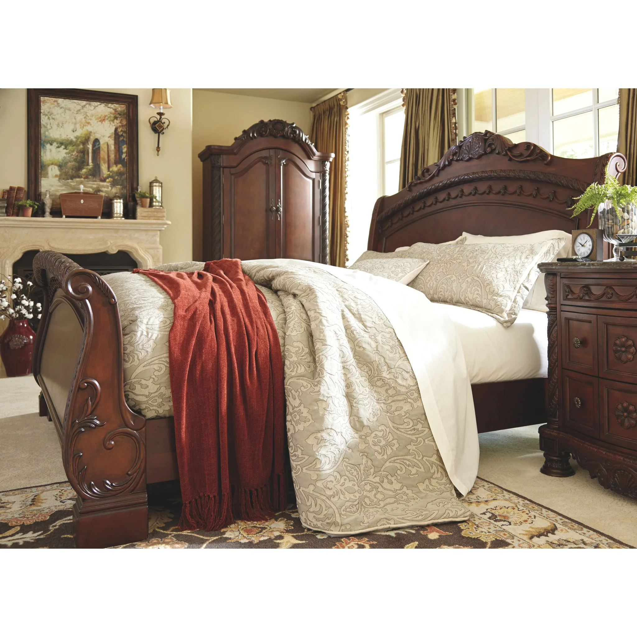 Ashley North Shore 3 Piece Sleigh Bed - Image 15