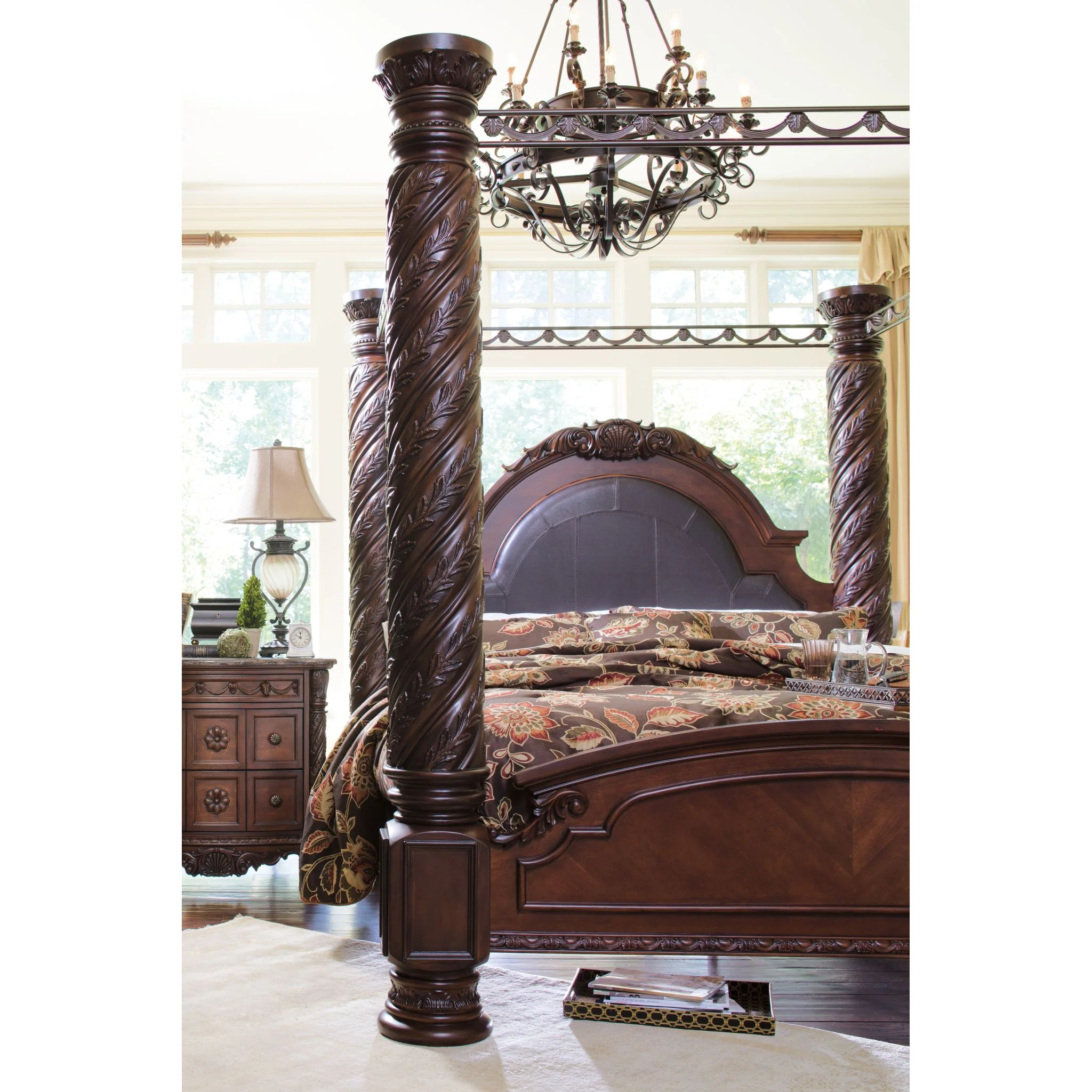 North Shore 5 Piece King Canopy Bed - Dark Brown - Image 7